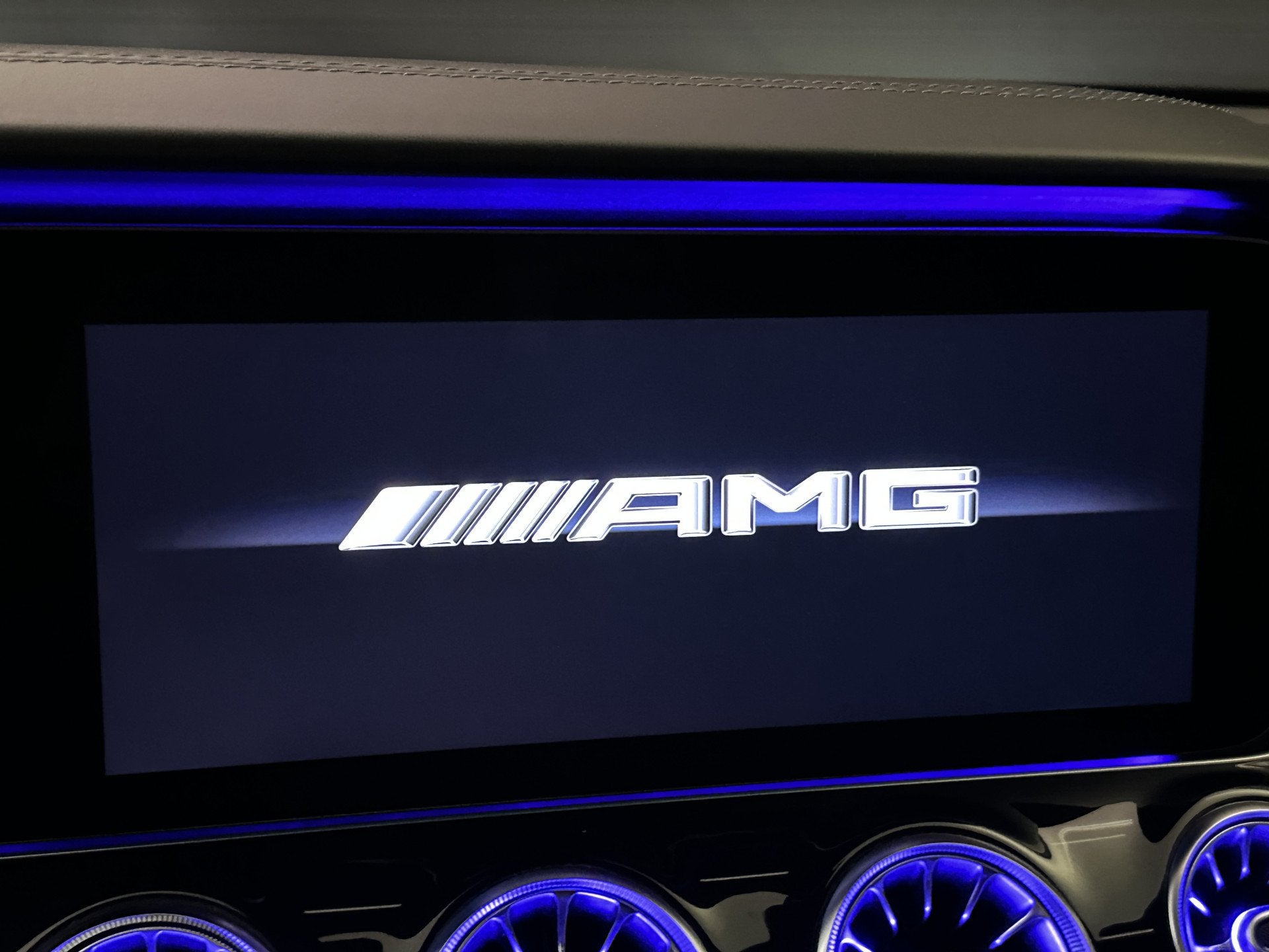 Foto 26 van Mercedes-Benz E-Klasse 63 AMG S 4MATIC 612PK Premium Plus *F