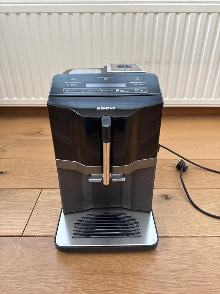 Siemens EQ3 bonenkoffiemachine, Ophalen, Gebruikt, Koffiemachine, Koffiebonen