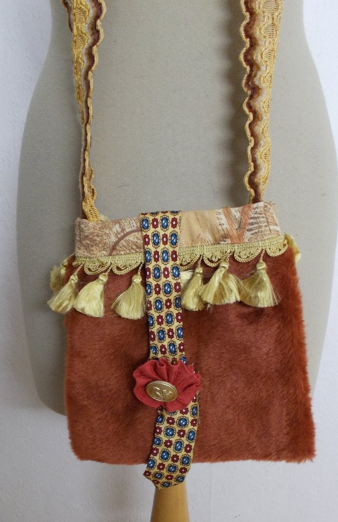 Grappig handmade/handgemaakt Ibiza/hippy schoudertasje, Verzenden, Zo goed als nieuw, Bruin, Schoudertasje