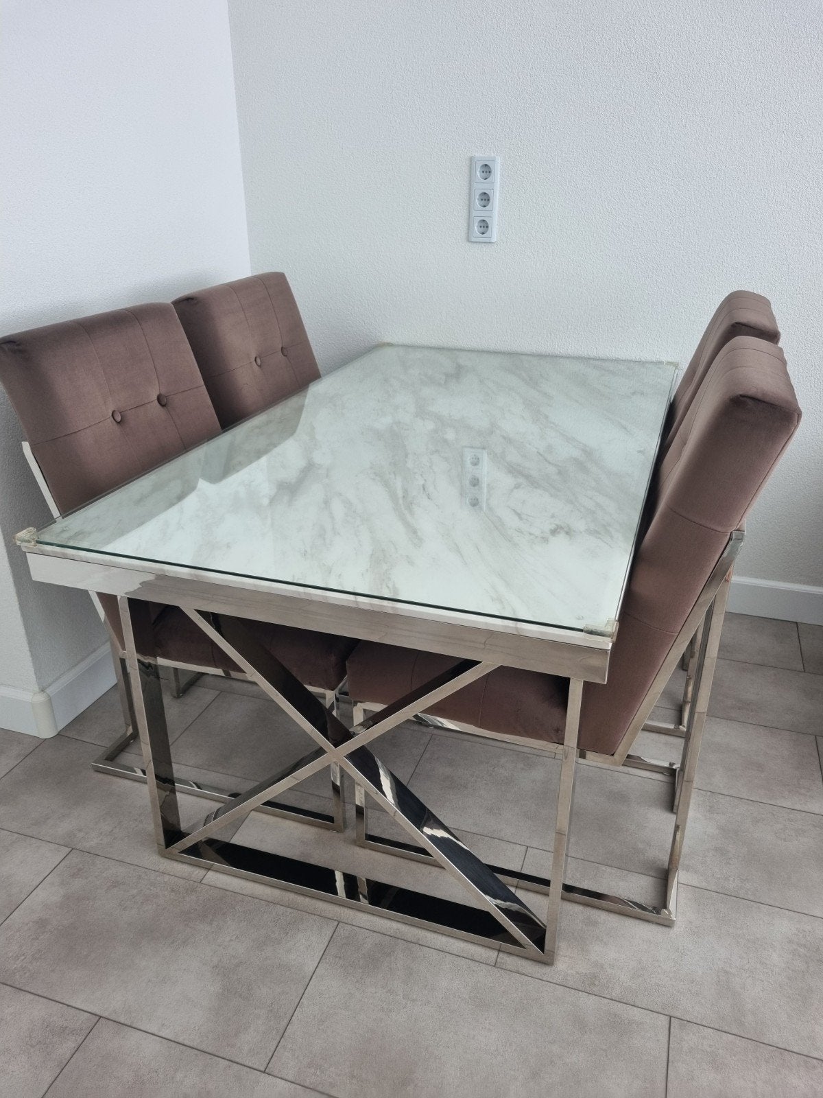 Eettafel / eethoek met 4 stoelen - Marmerlook & Chroom, Ophalen, Bruin, Modern, Luxe, Chroom, Marmerlook, Zo goed als nieuw