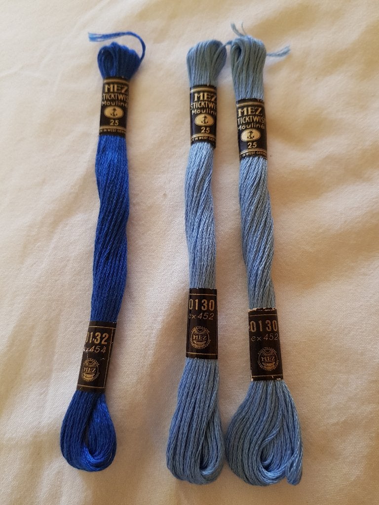 Blauw borduurgaren 3 strengetjes Mez, per streng, Ophalen, Nieuw, Borduurgaren of Zijde