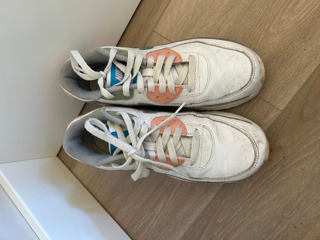 Nike sneakers maat 39, Ophalen of Verzenden, Gedragen, Wit, Sneakers of Gympen