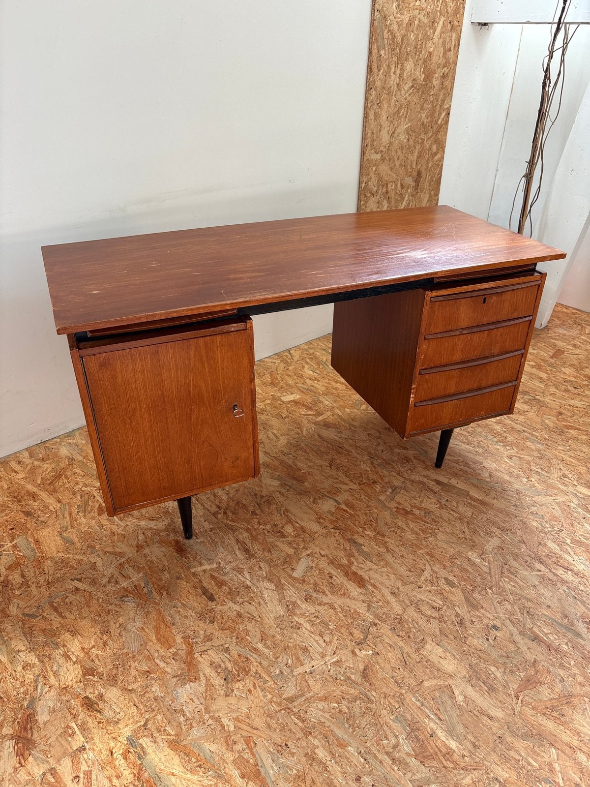 Vintage Cees Braakman bureau Pastoe - Teak houten secretaire, Huis en Inrichting, Bureaus, Ophalen, Gebruikt, Secretaire, Overige merken