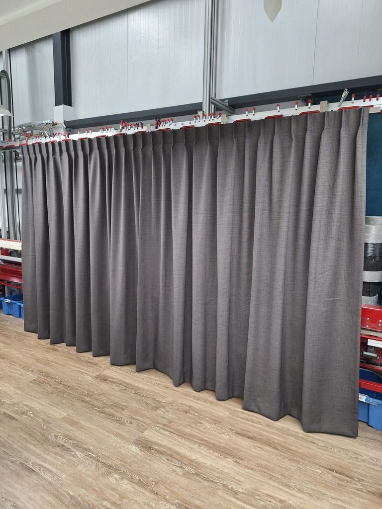 Donkerbruin gordijn (206x330cm) met enkele plooi, Ophalen of Verzenden