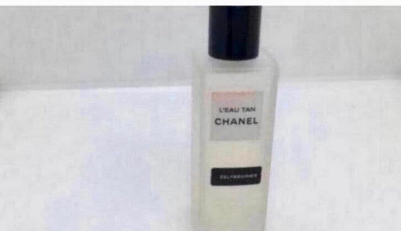 Chanel L’eau Tan zelfbruiner 75 ml Discontinued, Verzenden, Zo goed als nieuw