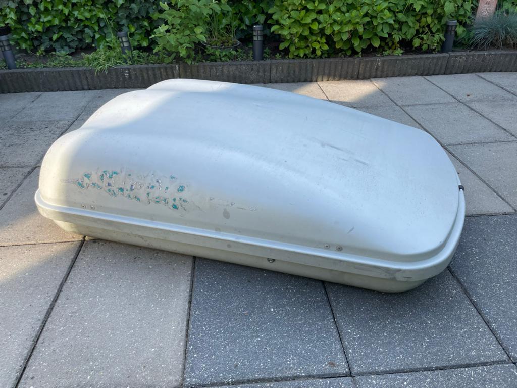 Ruime dakkoffer met klemmen en slot (150x95x40 cm), Ophalen, Gebruikt