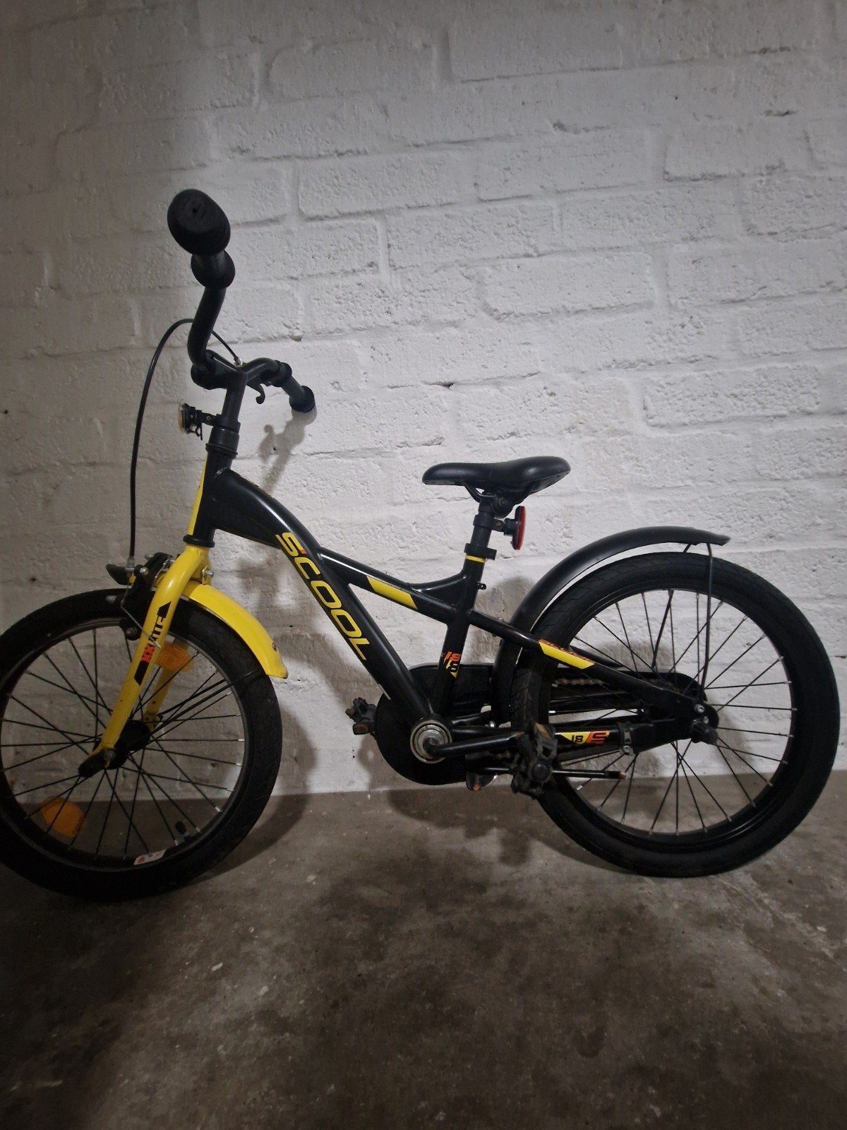 Stoere SCOOL Elite kinderfiets 18,5 inch - Goede staat!, Fietsen en Brommers, Ophalen, Gebruikt, 16 tot 20 inch, SCOOL
