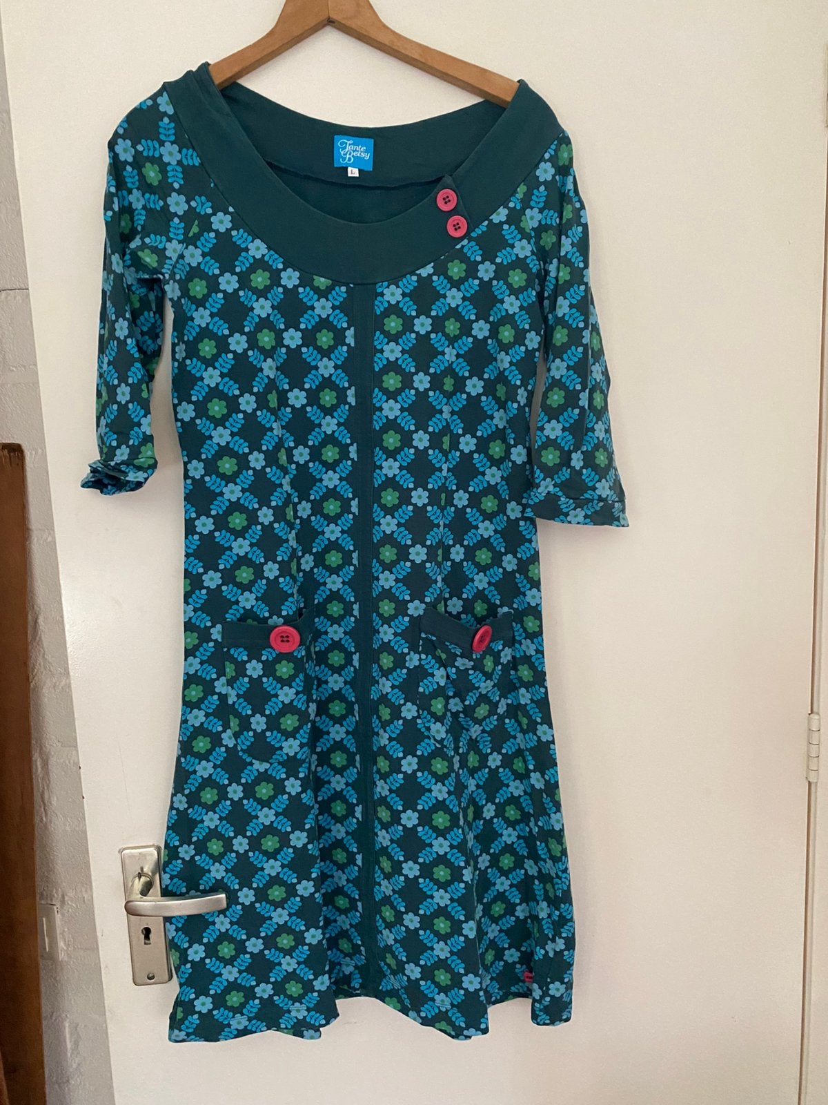 Tante betsy groene jurk maat xl, Blauw, Maat 46/48 (XL) of groter, Ophalen of Verzenden, Knielengte