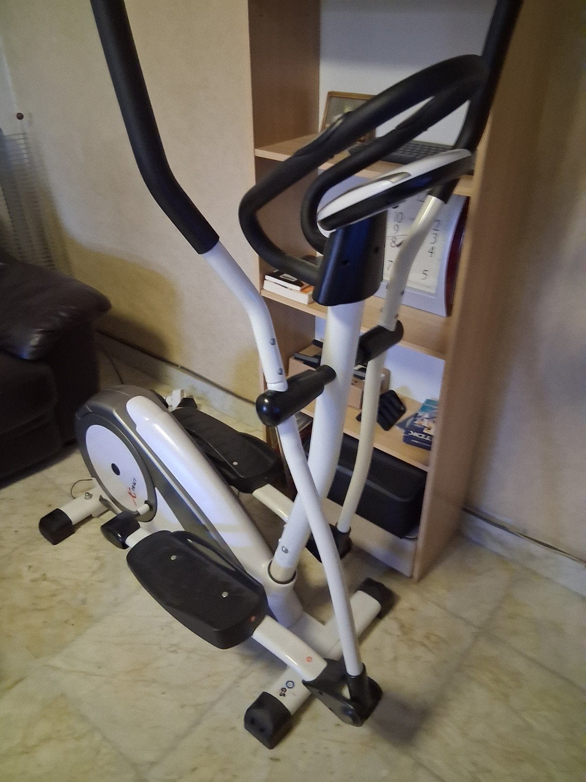 elektronische crosstrainer, Ophalen, Zo goed als nieuw, Crosstrainer