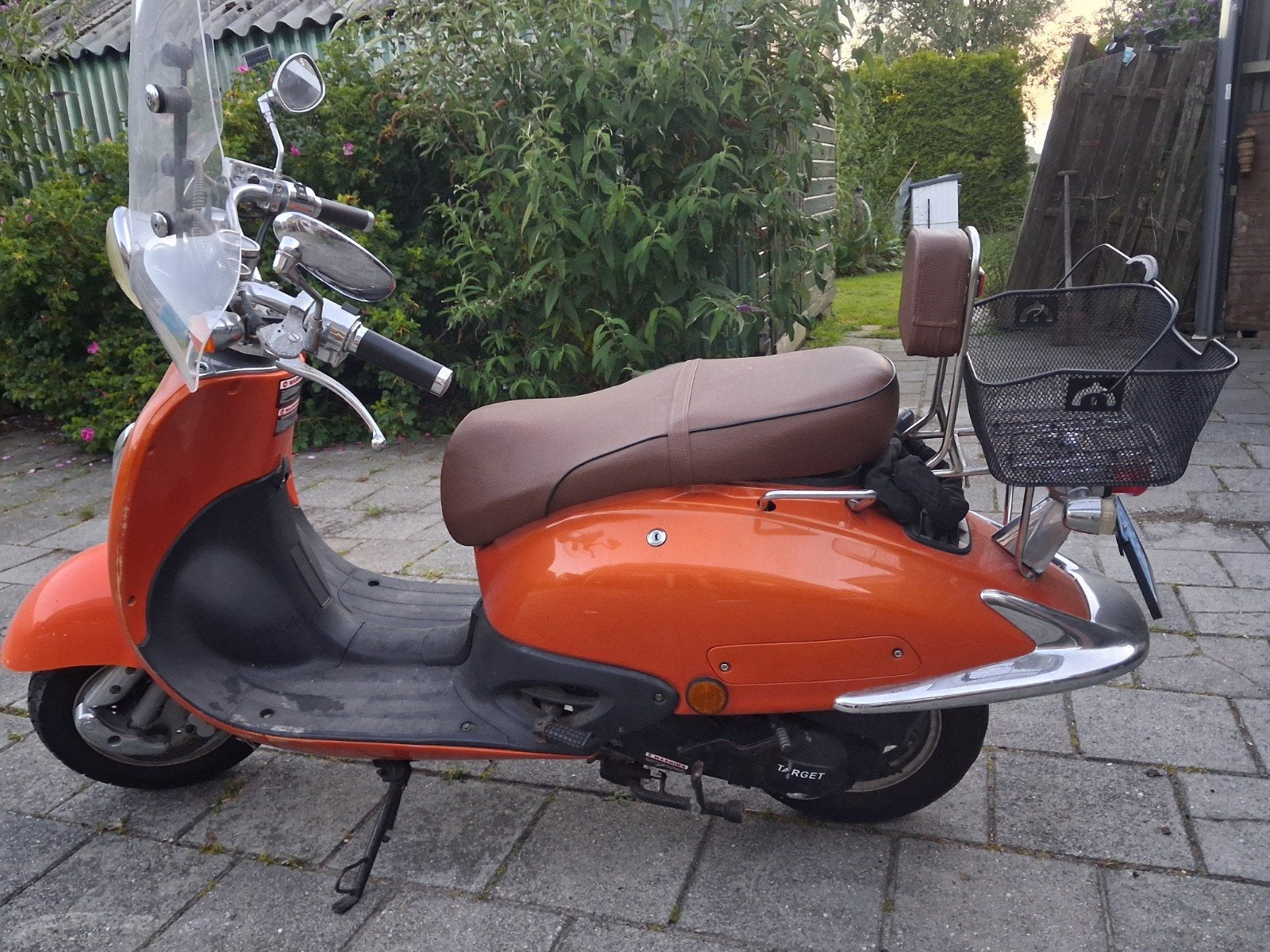 Znen scooter - Oranje retro model met windscherm, Ophalen, Gebruikt, Maximaal 45 km/u, Znen