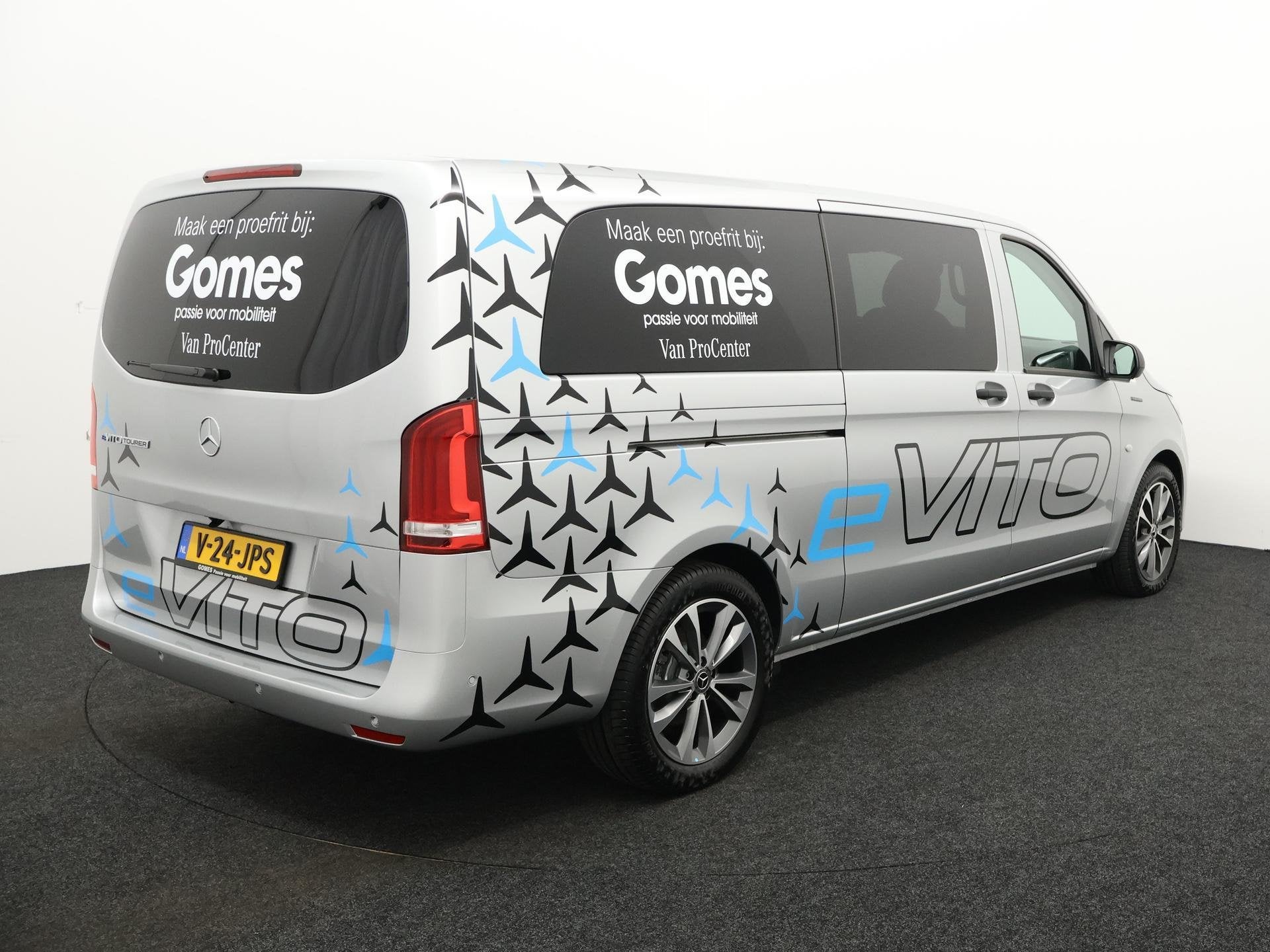 Mercedes-Benz eVito 129 Tourer PRO L3 Dubbel Cabine Mercedes, 90 kWh, 204 pk, Zilver of Grijs, Te koop