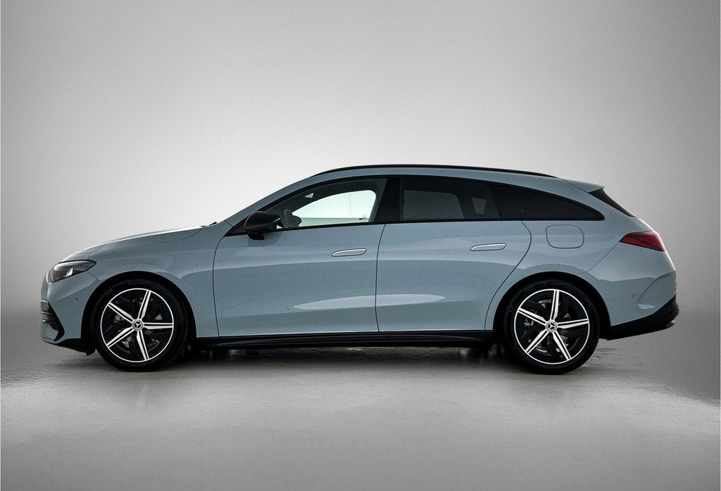 Mercedes-Benz CLA-Klasse Shooting Brake 180 Business Solutio, Auto's, CLA, Zwart, Blauw, Hybride Elektrisch/Benzine