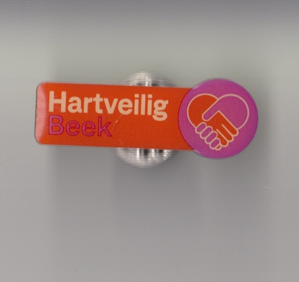 Hartveilig Beek pin Zorg, Verzamelen, Speldjes, Pins en Buttons, Gebruikt, Niet vindbaar, Niet vindbaar, Speldje of Pin