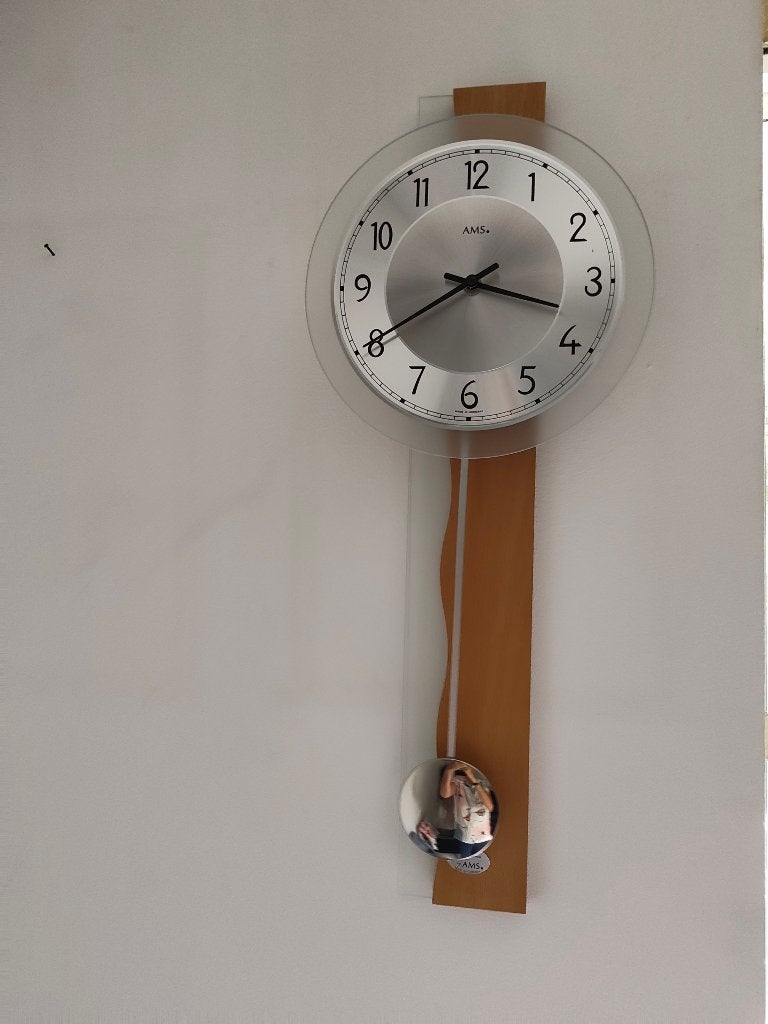 Luxe AMS Design klok (type 5271) - altijd de exacte tijd !, Huis en Inrichting, Ophalen, Wandklok, Radiogestuurd, Analoog