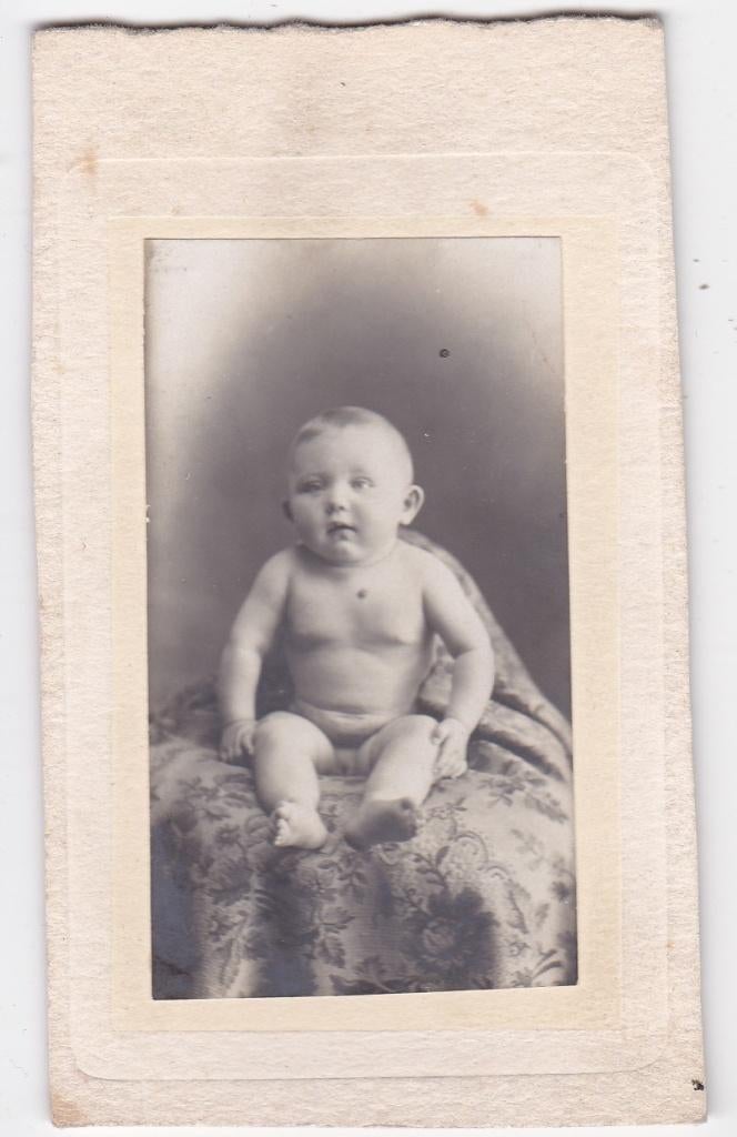 CDV van een Baby, Verzamelen, Gebruikt, Verzenden, Foto, Voor 1940
