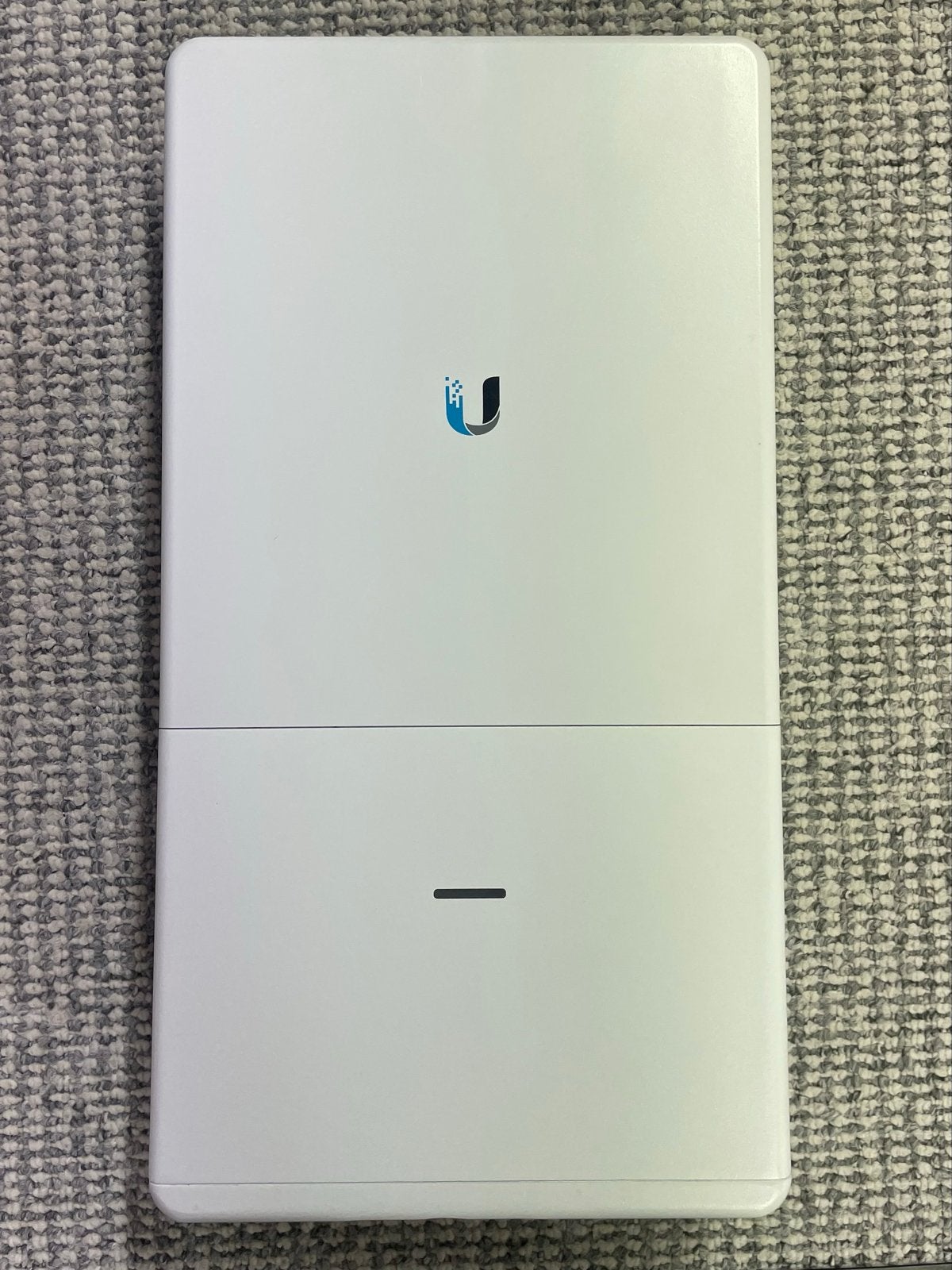 Ubiquiti UniFi AP AC Outdoor Access Point, Ophalen of Verzenden, Zo goed als nieuw, Router