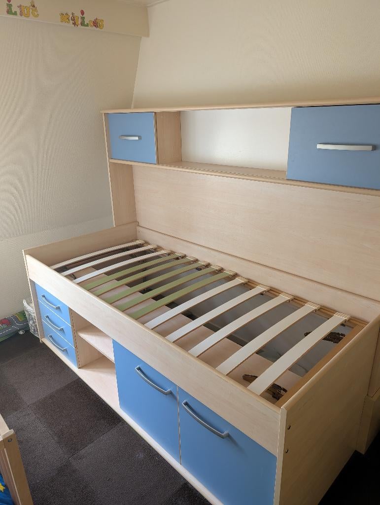 Kajuitbed tienerbed met achterwand 90 x 200, Ophalen, 85 tot 100 cm, Lattenbodem, Zo goed als nieuw