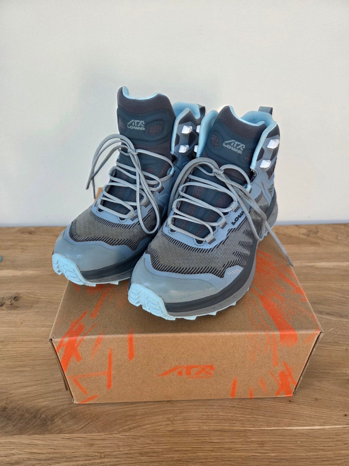 Lowa Fortux GTX wandelschoenen - Maat 39 (UK 5.5), Ophalen of Verzenden