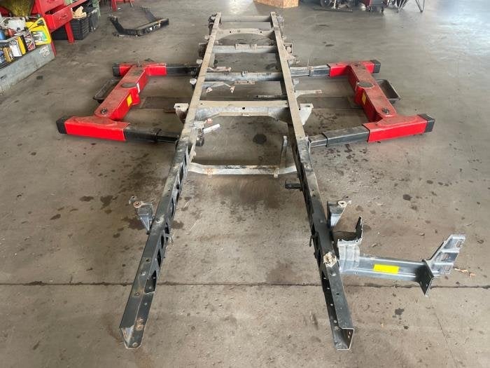 Kaal chassis van een Iveco New Daily, Gebruikt, -, Overige automerken, -