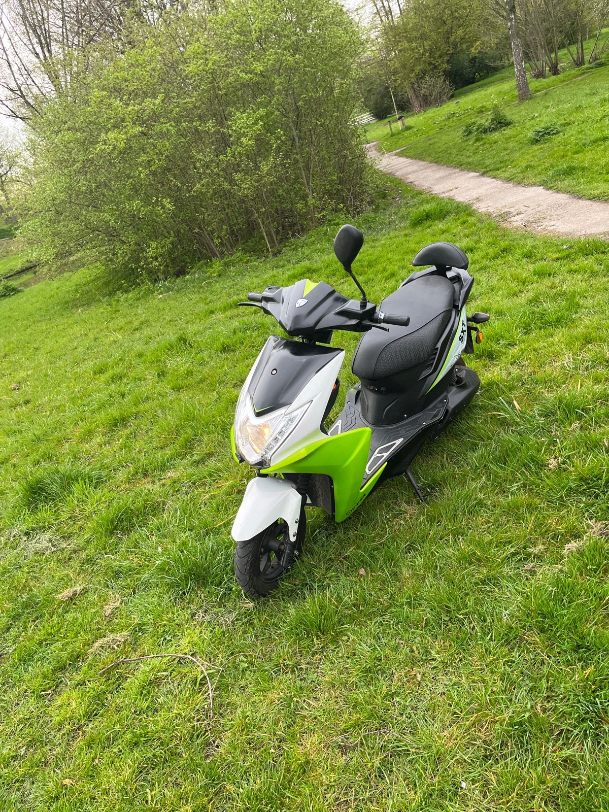 Elektrische Scooter - Bouwjaar 2018, Ophalen, Gebruikt, Elektrisch