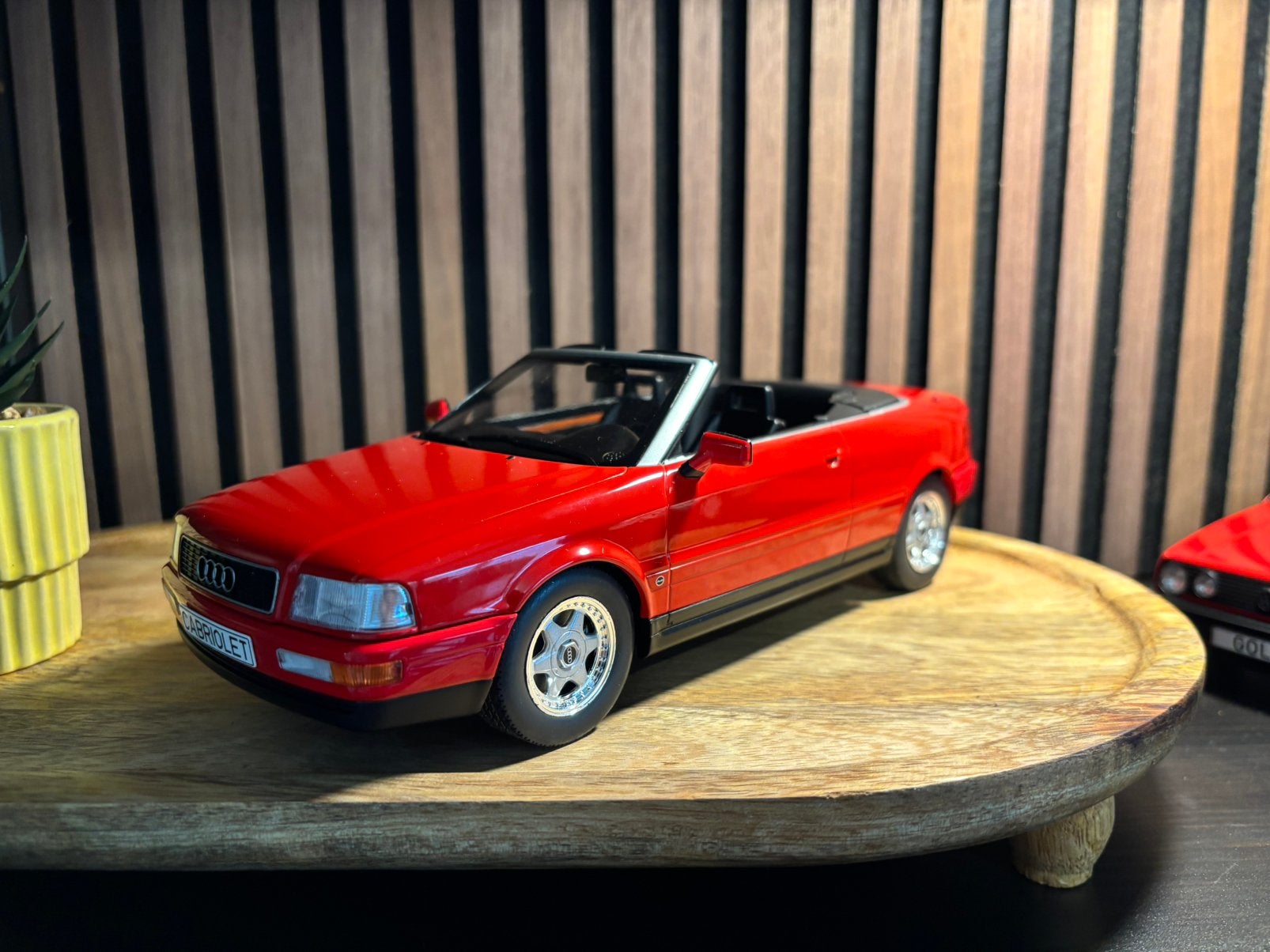 MCG Audi 80 cabriolet rood 1:18, Ophalen of Verzenden, Nieuw, Auto, Overige merken