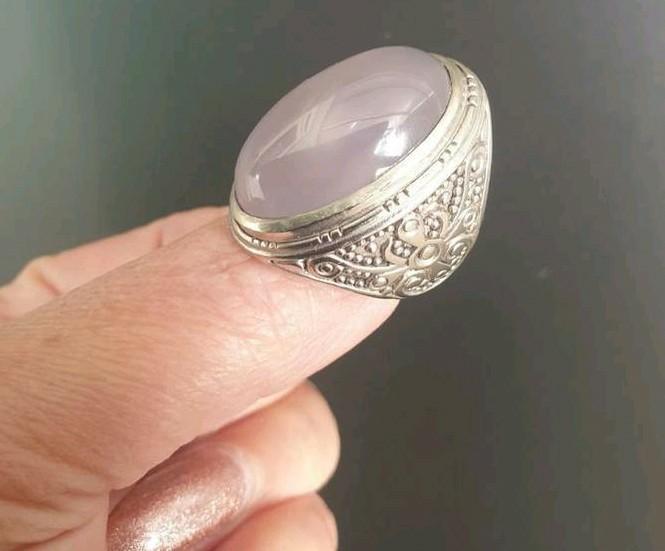 Ring maat 17,5 batu akik Anggur lavender Indonesië, Sieraden, Tassen en Uiterlijk, Ringen, Verzenden, 17 tot 18, Zilver, Dame of Heer