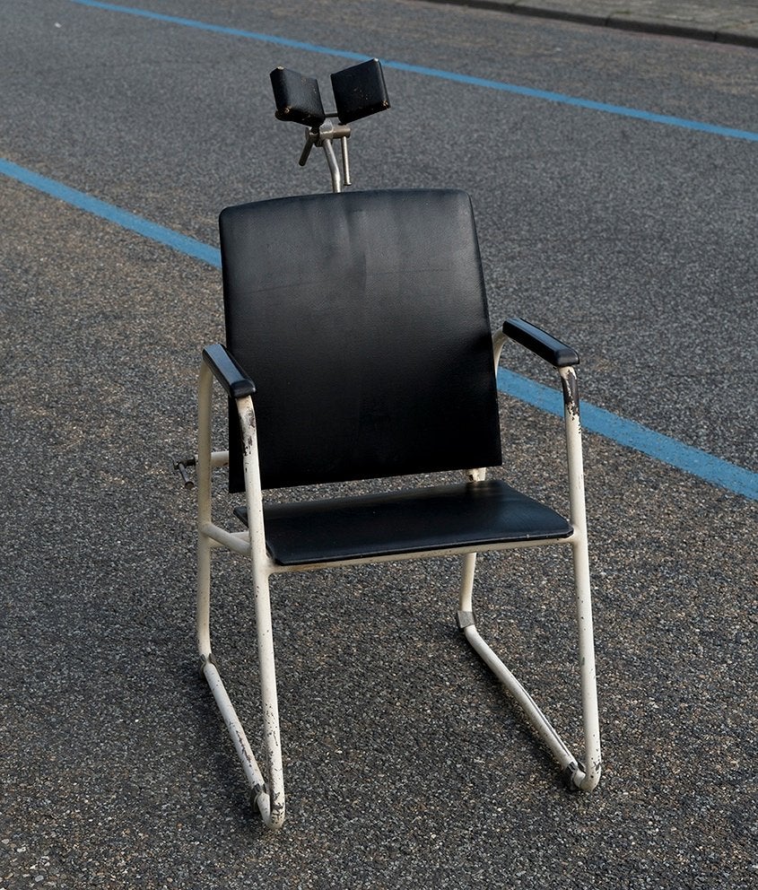 Metalen Bauhaus stijl ( behandel ?) stoel., Ophalen, Gebruikt, Zwart, Onbekend