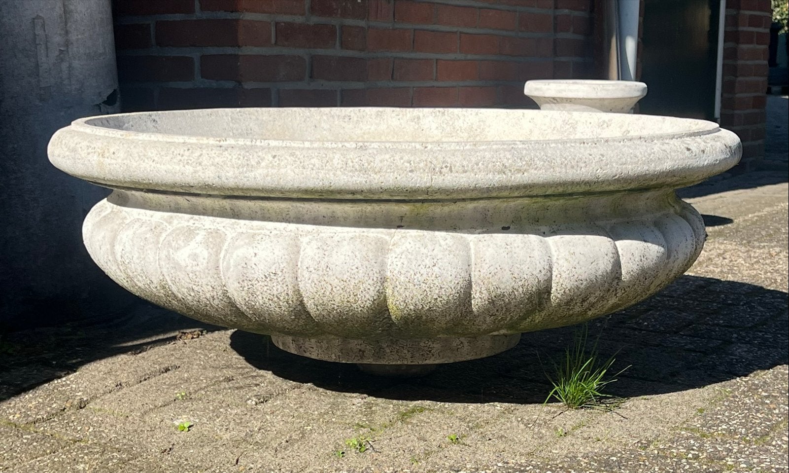 Grote betonnen plantenschaal met sokkel - Ø98cm H80cm, Ophalen, Gebruikt, Rond, 60 tot 100 cm