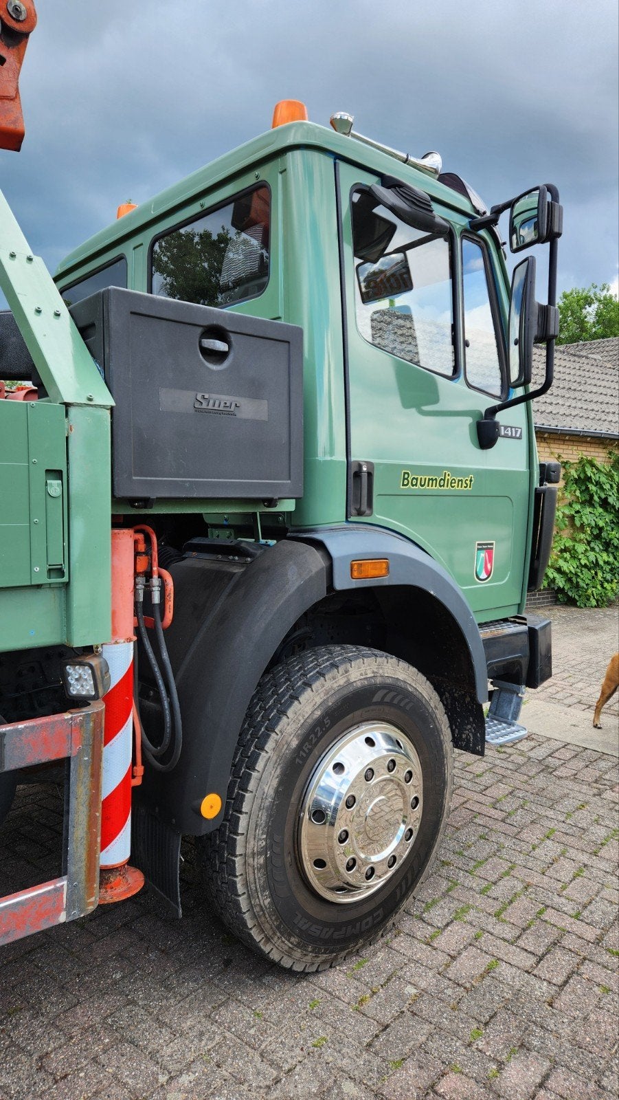 mercedes 1417AK montagekran 17,7mtr 4x4 hochstand 64000km, Stof, Bedrijf, Stoelverwarming, Dealer onderhouden