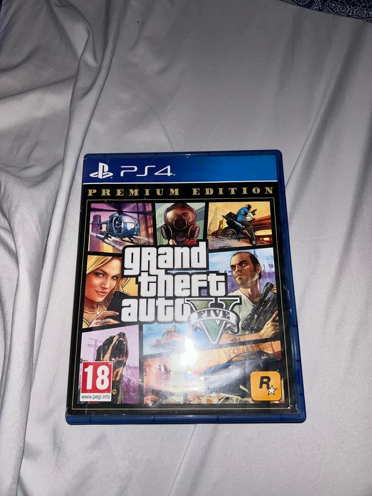 GTA 5 PS4 - Bescherm je CD!, Spelcomputers en Games, Online, Vanaf 18 jaar, Overige genres, 1 speler
