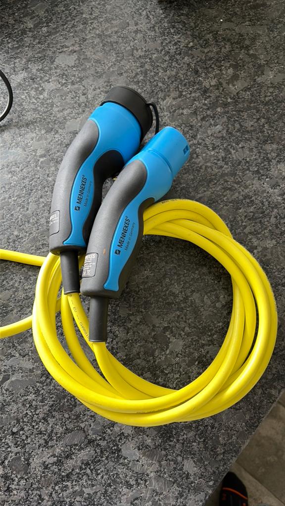Mennekes Type 2 Laadkabel - 20A/250V - Geel, Ophalen of Verzenden, Zo goed als nieuw