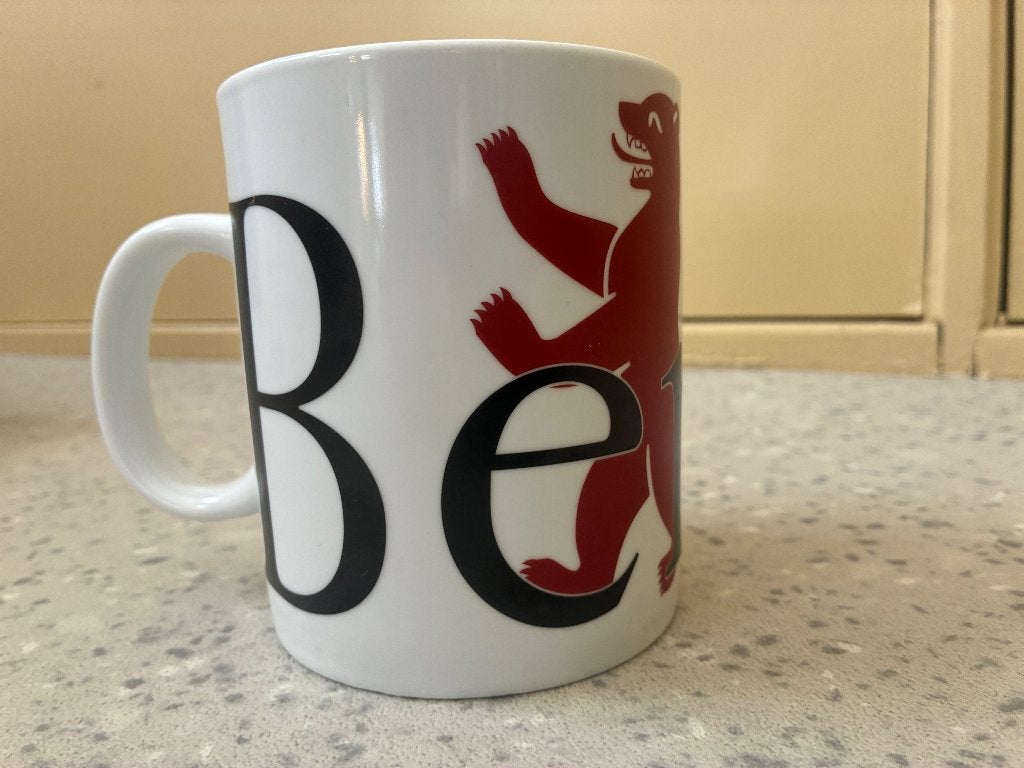 Starbucks Berlin City Mug – Collector Series Rastal, Ophalen, Gebruikt, Overige stijlen, Kop(pen) en/of Schotel(s)