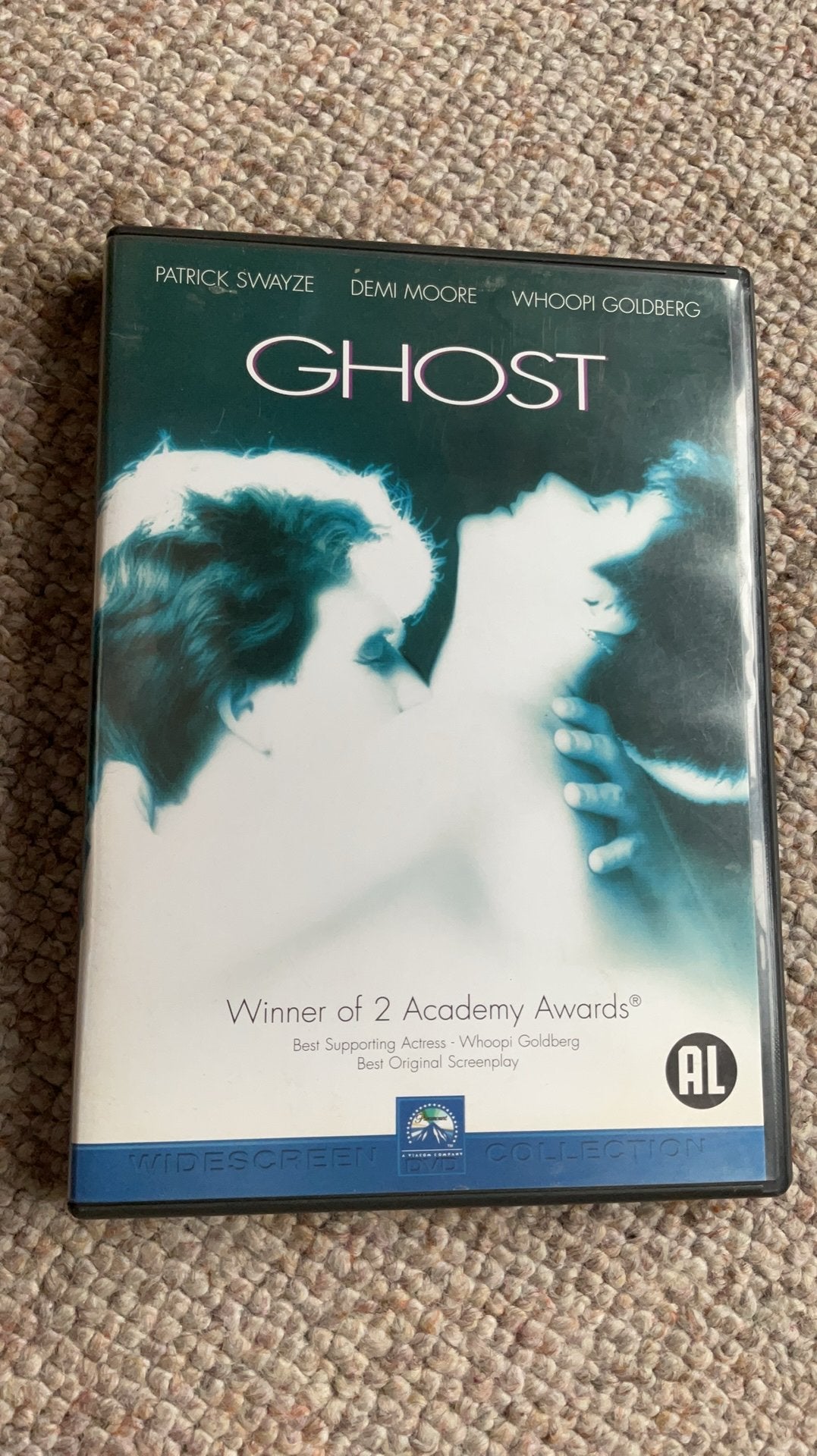 GHOST., Vanaf 12 jaar, Ophalen of Verzenden, Zo goed als nieuw, Bovennatuurlijke thriller