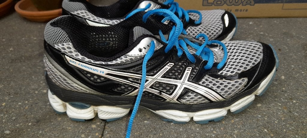 asics cumulus hardloopschoen maat 37,5, Hardloopschoenen, Ophalen of Verzenden, Zo goed als nieuw, Hardlopen