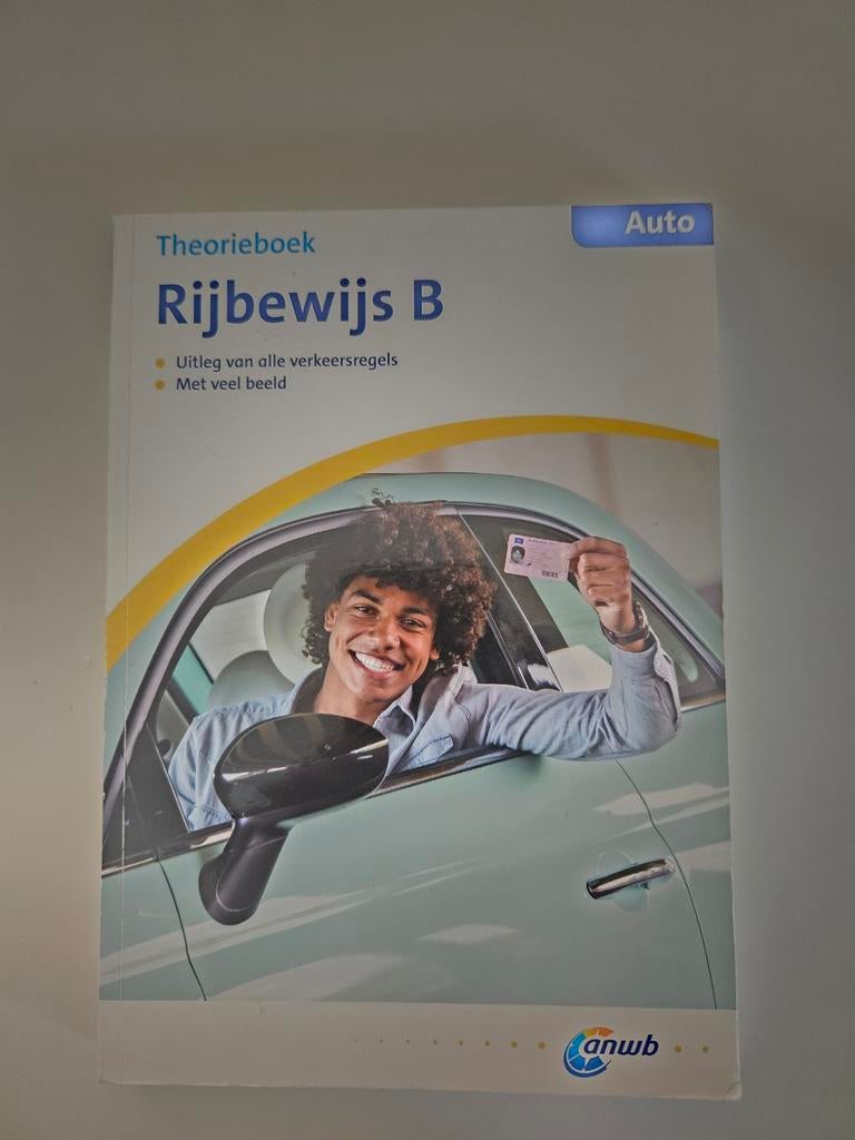 Theorieboek rijbewijs B - Auto ANWB, Boeken, Auto's | Boeken, Ophalen of Verzenden, Zo goed als nieuw, Algemeen