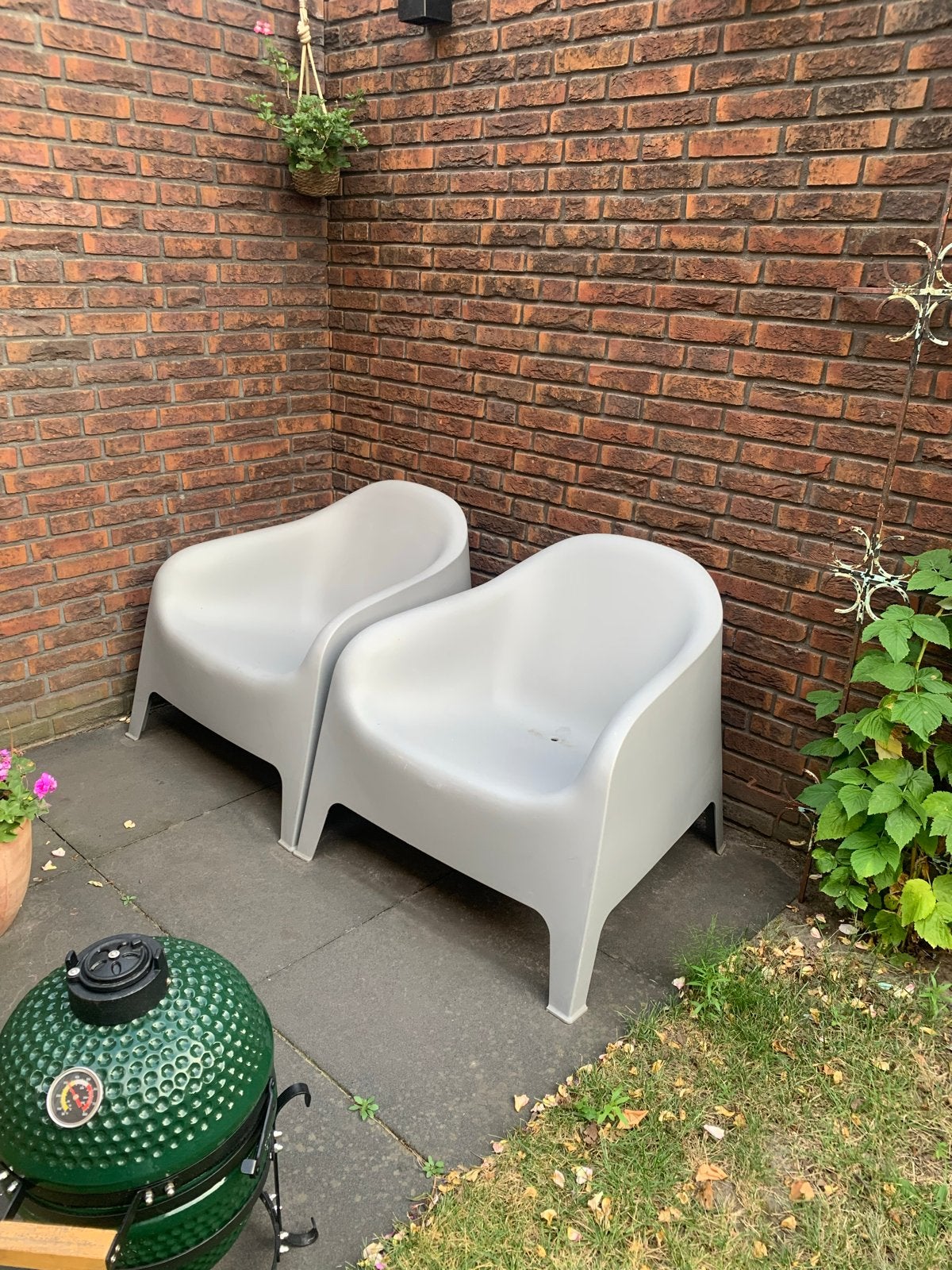 2x IKEA SKARPO Fauteuils Buiten Grijs, Ophalen, Gebruikt, Kunststof, Stapelbaar