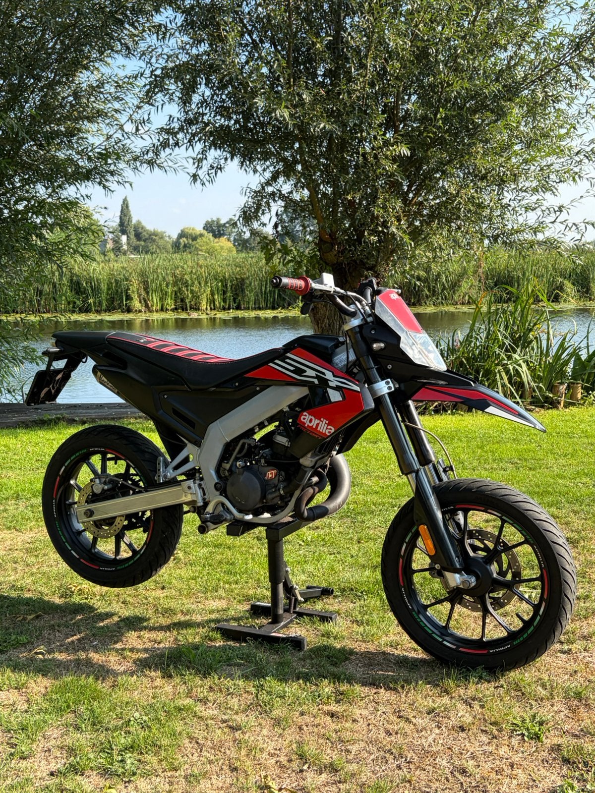 Aprilla sx 50 2019, Fietsen en Brommers, Brommers | Derbi, Ophalen, Zo goed als nieuw