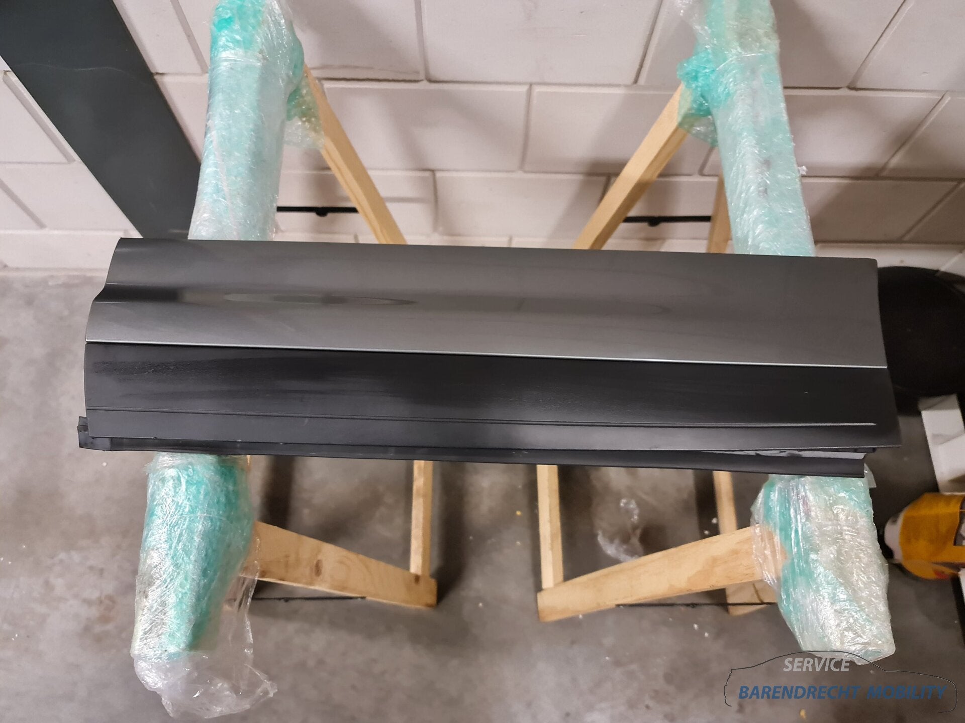Stootstrip portier Porsche Cayenne 7P5839787G linksachter LA, Gebruikt, Porscheplatz 1
70435  Stuttgart, DE, Porsche, Info@porsche.de