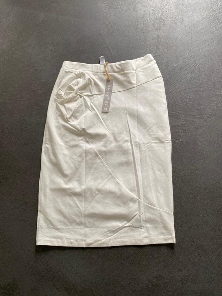 i192/4 Nieuw: rok Susskind maat M=38  gebroken-wit, Kleding | Dames, Maat 38/40 (M), Wit, Nieuw, Ophalen of Verzenden
