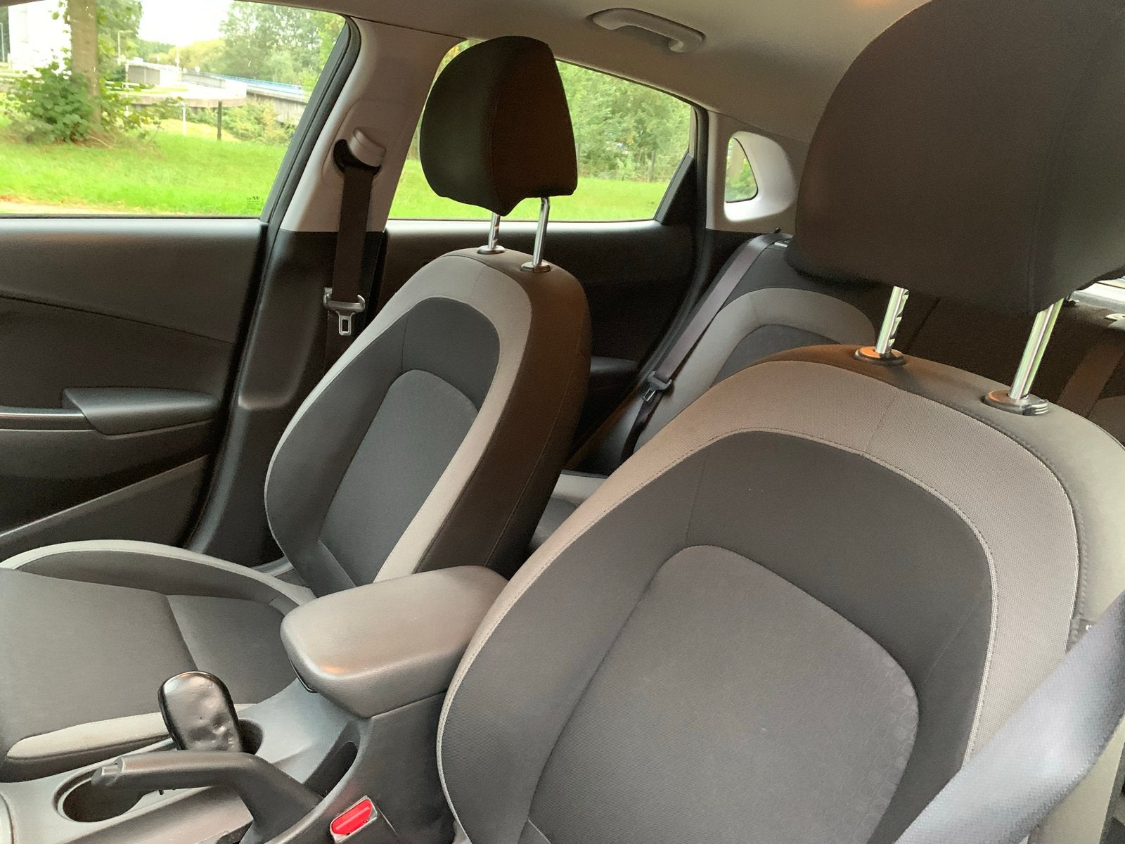 Foto 19 van Hyundai Kona 1.0 T-gdi 120pk 2WD 2020 Grijs inruil mogelijk