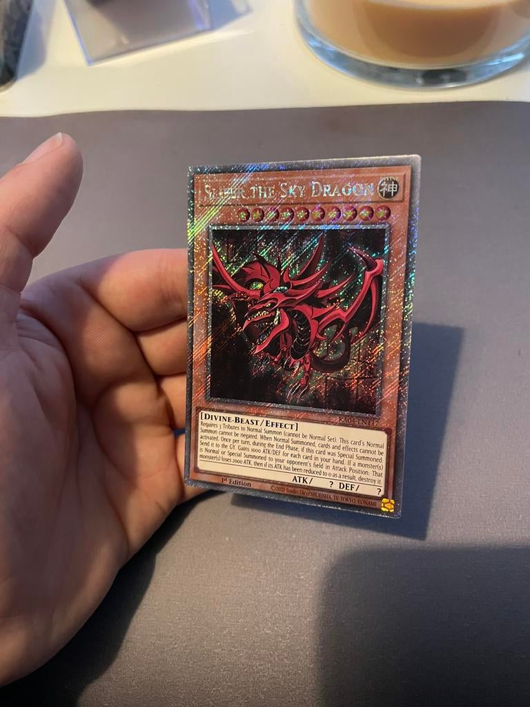 Yu-Gi-Oh! Slifer the Sky Dragon 1st ed QCSR ra04-en117, Ophalen of Verzenden, Nieuw, Losse kaart, Foil