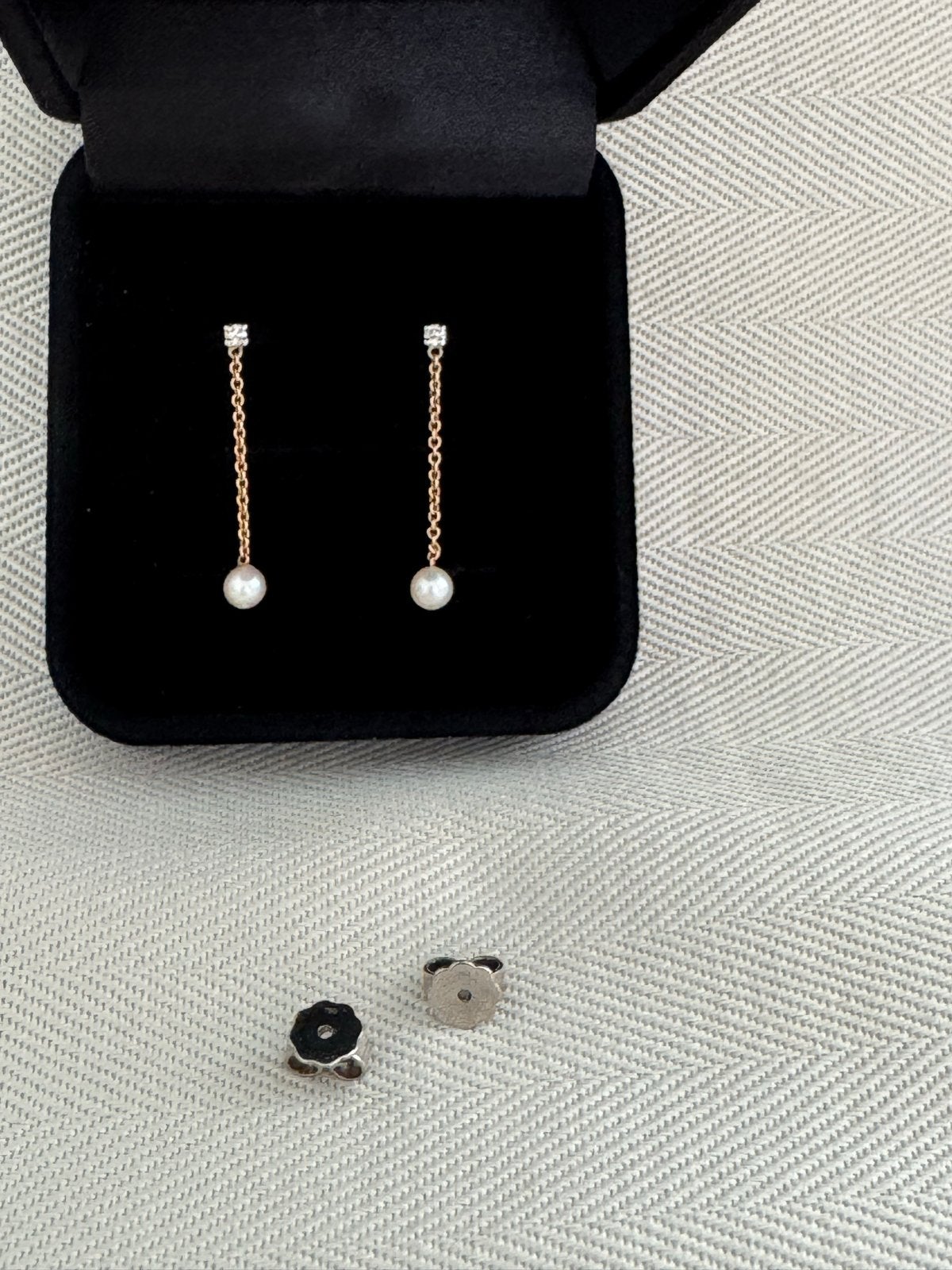 Oorstekers witgoud met briljant,geelgouden ketting met parel, Ophalen of Verzenden, Zo goed als nieuw, Met edelsteen, Knopjes of Stekers