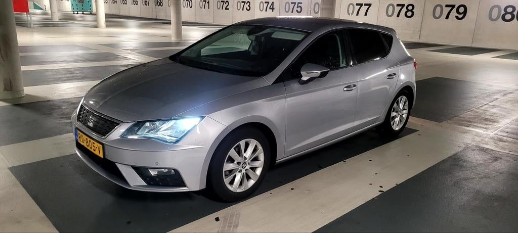 Seat Leon 2017 115PK Dsg-7 NAP AUTOMAAT NL AUTO KEYLESS GO, Navigatiesysteem, Leon, Particulier, Dealer onderhouden