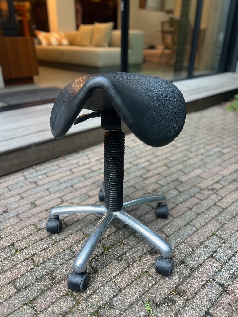 Score zadelkruk / ergonomische werkkruk, Ophalen, Gebruikt, Zwart, Bureaukruk