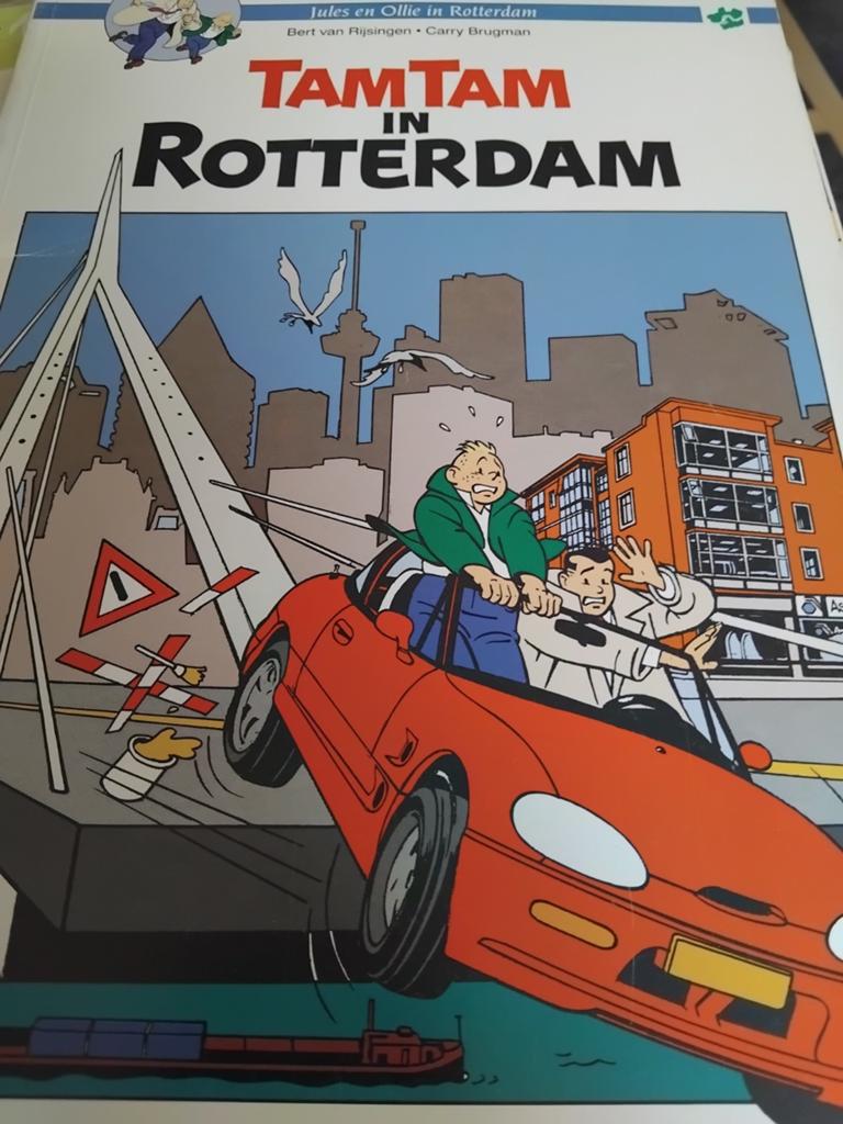 Div. Strips, Meerdere stripboeken, Ophalen of Verzenden, Zo goed als nieuw