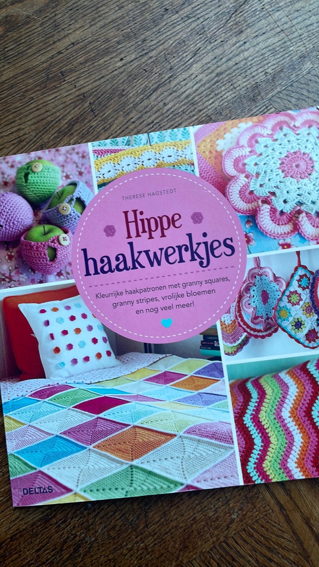 boek van Therese Haastedt, Hippe Haakwerkjes, Ophalen of Verzenden, Nieuw, Haken, Patroon of Boek