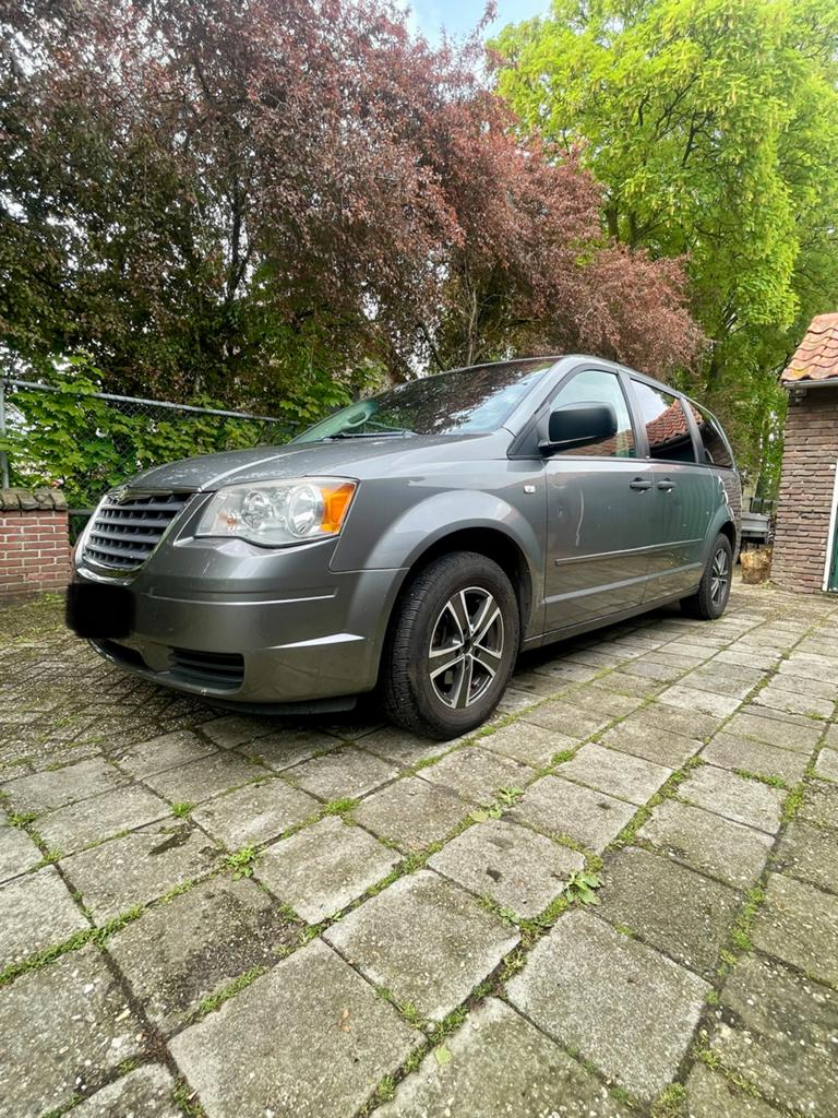Chrysler Grand Voyager 3.8 RT AUT, Auto's, Chrysler, Particulier, Grand Voyager, ABS, Achteruitrijcamera, Airbags, Airconditioning