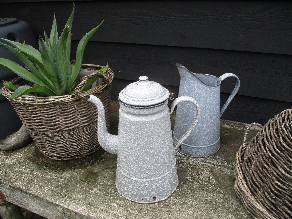 brocante emaille koffiepot en kan grijs gewolkt, Ophalen of Verzenden