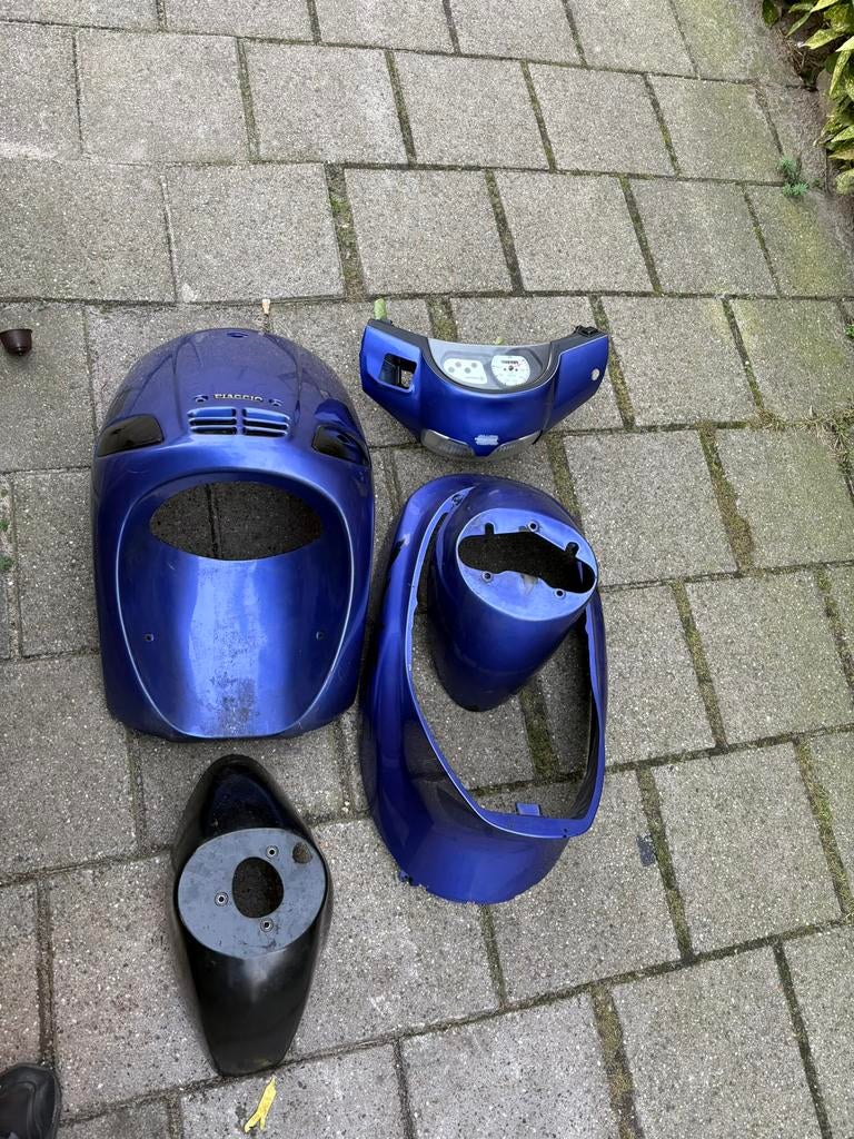 Nette zip type 1/2/3 kappenset, Fietsen en Brommers, Brommeronderdelen | Algemeen, Zo goed als nieuw, Kap, Ophalen of Verzenden