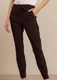 Studio Anneloes Start Up summer espresso broek travelstof L, Kleding | Dames, Broeken en Pantalons, Studio Anneloes, Bruin, Maat 42/44 (L)